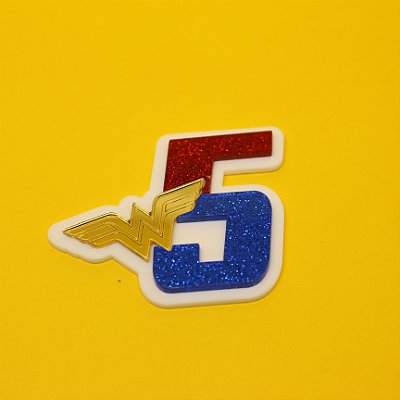 Aplique idade com logo - Mulher Maravilha - 6cm - 1 unidade