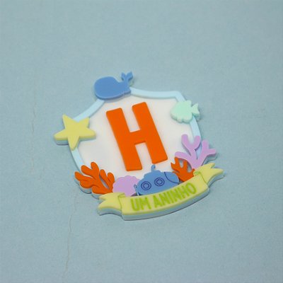 Aplique Brasão Inicial e idade - Fundo do Mar - 8cm - 1 unidade