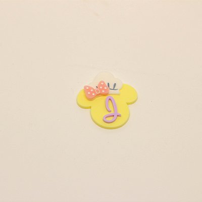 Aplique Inicial Com Chapéu - Minnie - 4,3cm - 1 unidade