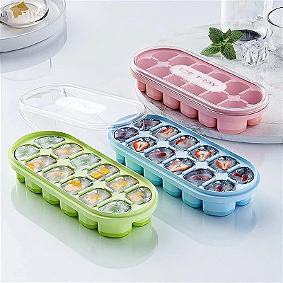 Forma de Gelo Com Tampa Fundo De Silicone Flexível – 12 Divisórias.