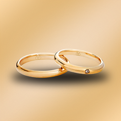 PAR DE ALIANÇAS DE CASAMENTO, OURO 18K, 4MM, COM PONTO DE LUZ