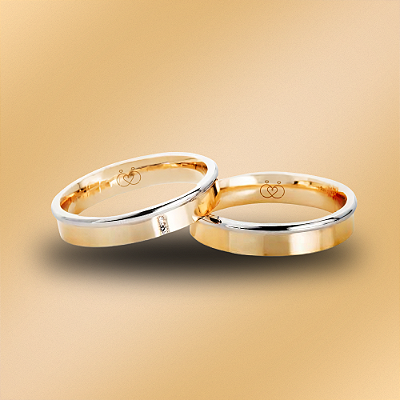 PAR DE ALIANÇAS DE CASAMENTO, OURO 18K, ANATOMICA, 4,0mm, FAIXA SUPERIOR EM OURO BRANCO COM 2 PONTOS DE LUZ