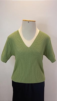 Blusa Catherine Decote V verde claro