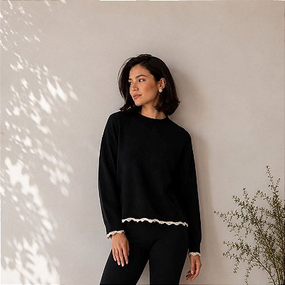 Blusa Emily Tricot Preta