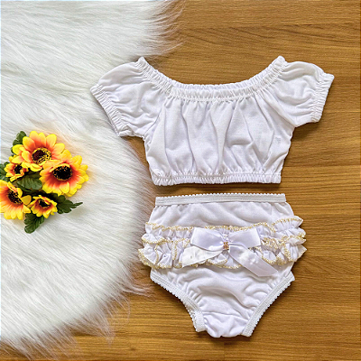 Conjunto Cropped e Calcinha Bebê Branco tamanho 6 9 meses