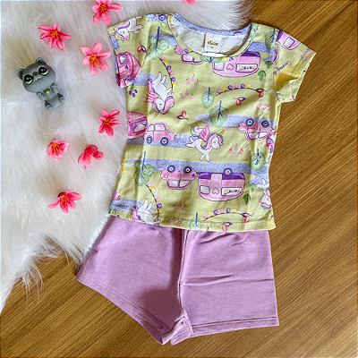 Conjunto Blusa Manga Curta Verde Unicórnio e Shorts Lilás Menina tamanho 2