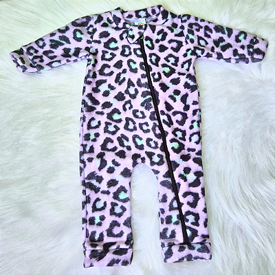 Macacão Soft Longo Com Zíper Veste Fácil Bebê Menina Oncinha Lilás