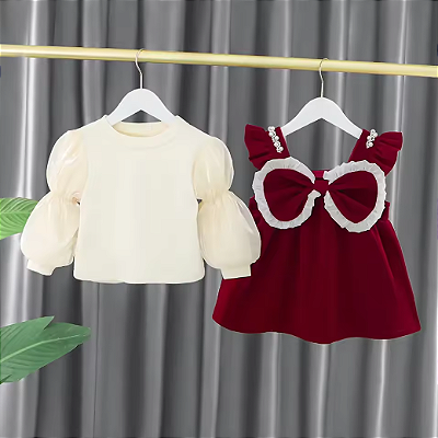 Vestido pelucia com camiseta como sobreposição luxo