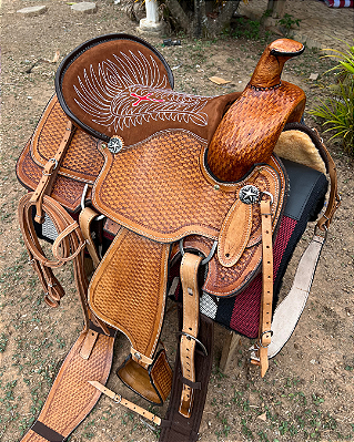 Sela Prova de Laço Faith Edition Premium + Manta QM Imports