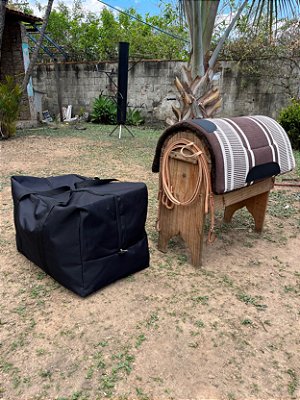 Kit Cabeçada e Rédea de Couro de Búfalo + Bolsa + Manta QM Imports