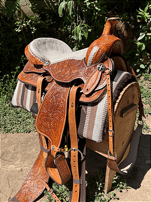 Sela Quarto de Milha Cavalgada Premium 18 Polegadas + Manta QM Imports