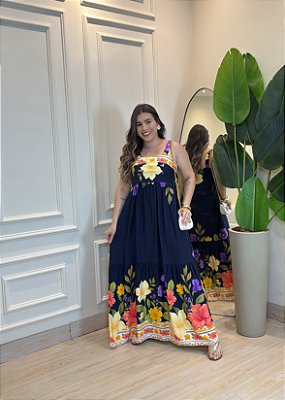 Vestido Midi Viscolinho Estampa Fundo Preto – Caimento Leve e Elástico nas Costas