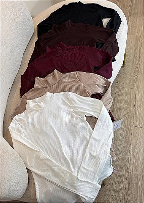Blusa Cacharrel Feminina Canelada Flanelada Gola Alta – Conforto Térmico e Ajuste Perfeito
