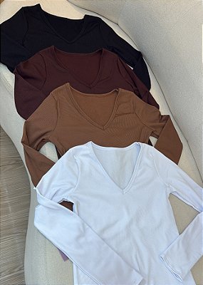 Blusa Cacharrel Feminina Canelada Flanelada Gola em V – Conforto Térmico e Ajuste Perfeito