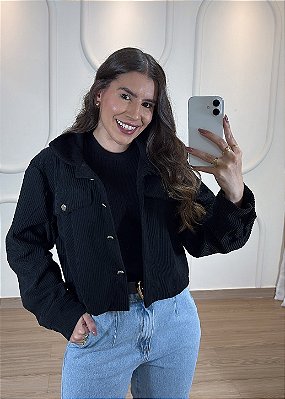 Jaqueta Feminina em Veludo Cotelê Preto com Botões