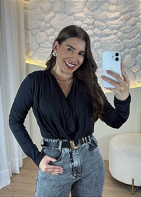 Body Feminino Gola Boba em Poliamida Manga Longa - Elegância e Conforto