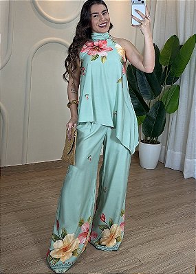 Conjunto Feminino Calça Pantalona e Blusa Frente Única Floral Verde em Viscolinho