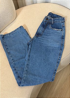 Calça Jeans Modelo Wide Leg Lavagem Marmorizada - 0107