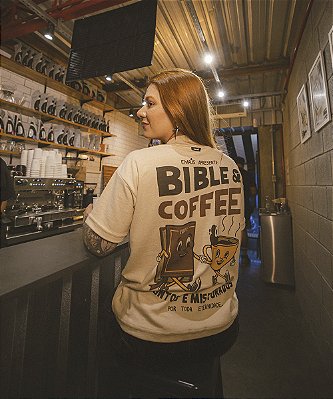 CAMISETA OVERSIZED FEMININA BIBLE & COFFE