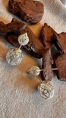 Brinco pino renda em prata