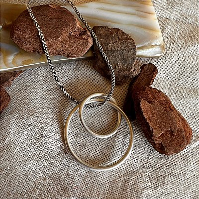 Pingente Dois Círculos