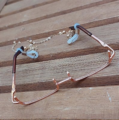 Óculos retangular vovozinho de metal com correntinha sem lentes