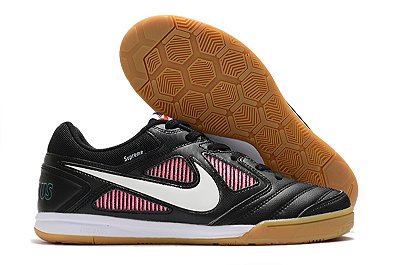 Chuteira Nike SB Gato