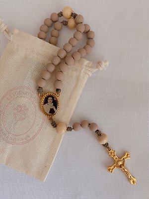 Terço Chuva de Rosas