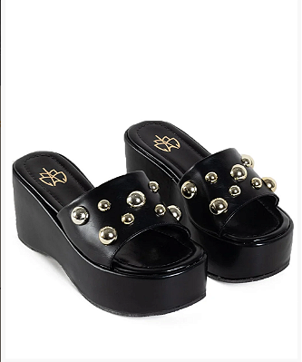 Tamanco Plataforma Preto com Metal