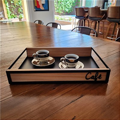 Bandeja de Café em Aço e Madeira Geguton – Bandeja Decorativa para Servir e Organizar