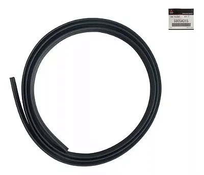 Borracha Lateral Vidro Traseiro Mitsubishi Outlander 14/21