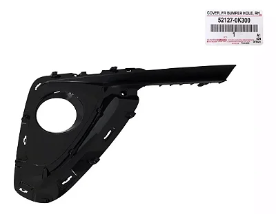 Moldura Farol Neblina Lado Direito Toyota Hilux Sw4 2016/20