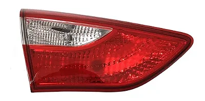 Lanterna Tampa Traseira Esquerda Hyundai I30 2013 A 2016
