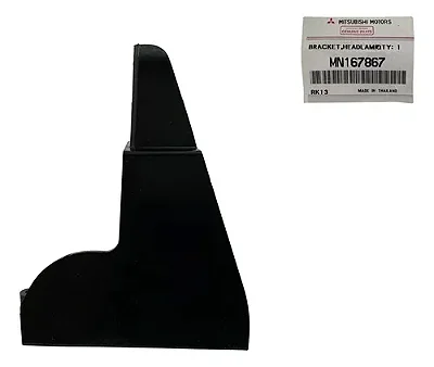 Suporte Farol Dianteiro Esquerdo Mitsubishi L200 2008/2016