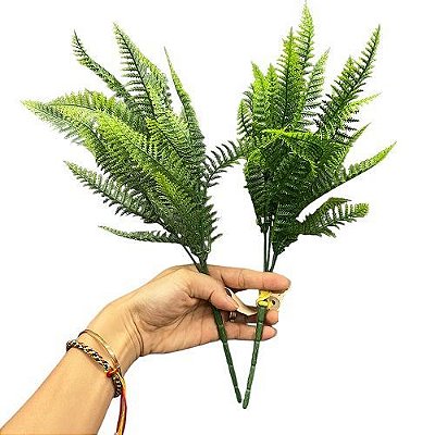 BUQUE CAPIM SAMAMBAIA 30CM