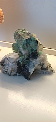 Esmeralda na Matriz Natural Verde