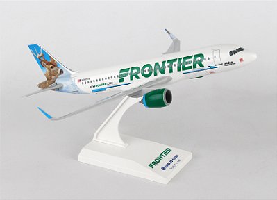 MINIATURA AVIAO DARON SKYMAR A320NEO WHITETAIL SKR907 1/150