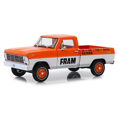 Miniatura Camionete Ford F-100 1967 Fram OIL 1/24 Greenlight Running on Empty