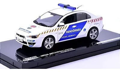 Miniatura Mitsubishi Lancer X Viatura Policia Hungria 1/43 Vitesse Branco