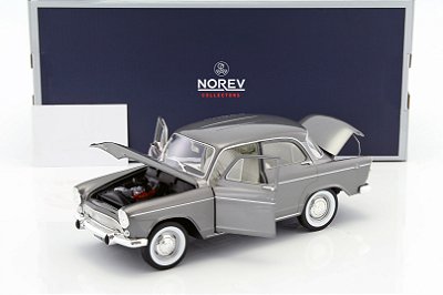 Miniatura Norev Simca Aronde Monthlery Speciale 1962 1/18