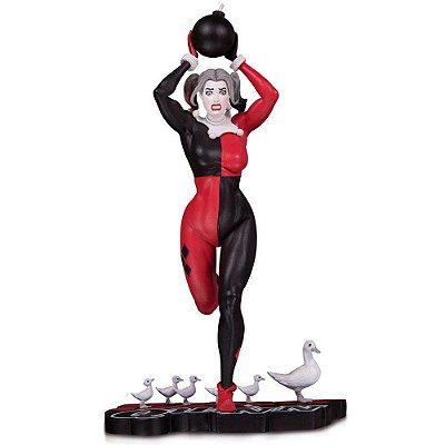 Estátua DC Collectibles Arlequina Red, White & Black por Frank Cho 21 cm Edição Limitada Numerada