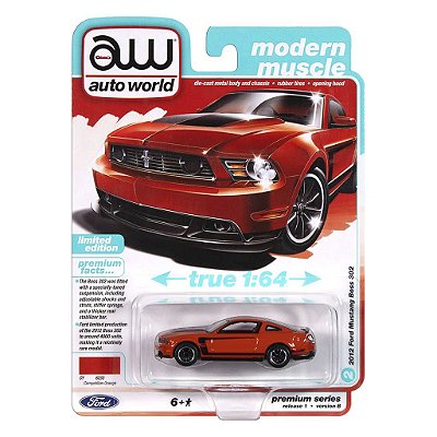 Miniatura Auto World Modern Muscle 2012 Ford Mustang Boss 302 Vermelho 1:64