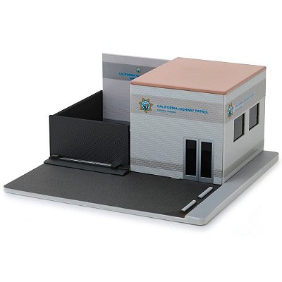 Delegacia Greenlight Mechanic's Corner Hot Pursuit California Highway Patrol 1:64 (57053)