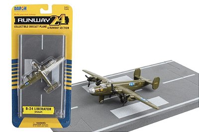 Miniatura B-24 Liberator Oliva Runway-24 RW045
