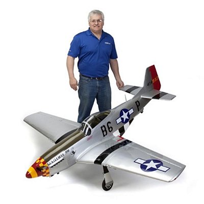 Aeromodelo Hangar 9 P-51D Mustang 60CC ARF,89" HAN4770 2CX