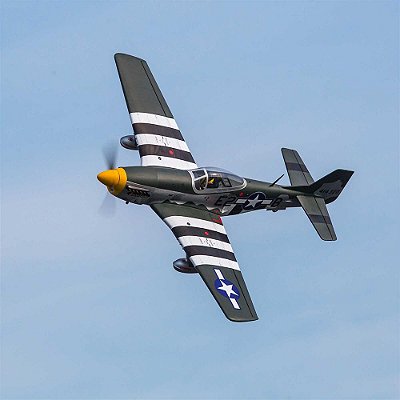 Aeromodelo Hangar p-51D Mustang 20CC ARF 69.5" W/retract Han2820br