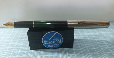 Caneta Tinteiro Parker Frontier - Verde e tampa em aço