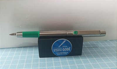 Caneta Tinteiro Moonman Majonhn B25- Verde