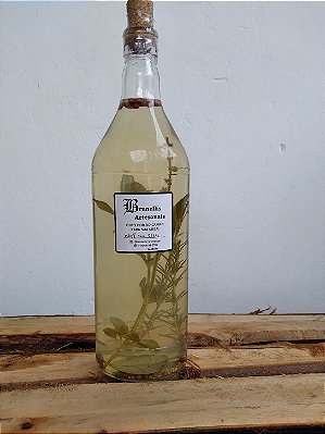 Vinagre de Maçã -700ml Artesanal COM ERVAS