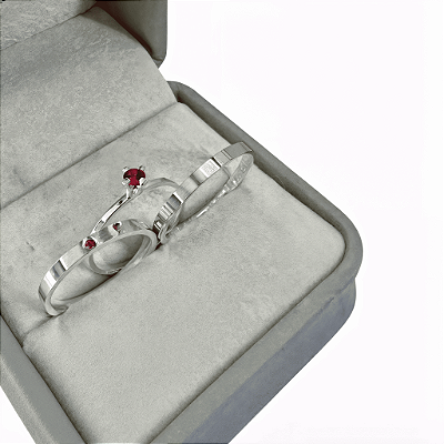 Aliança de Prata 950 Tradicional Essência SOLENNE RED V Com Anel Solitário de Brinde Aliança só Love